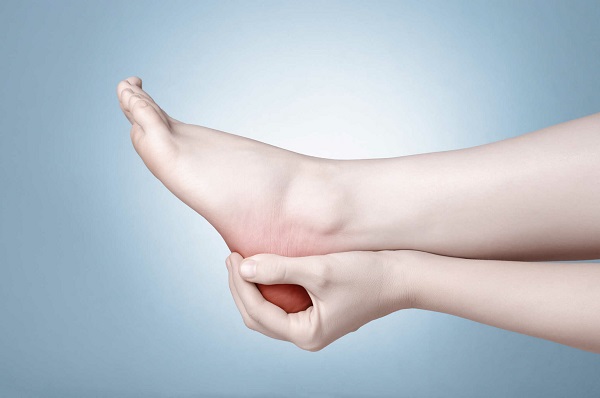 Các triệu chứng cho thấy gân gót chân của bạn bị đứt