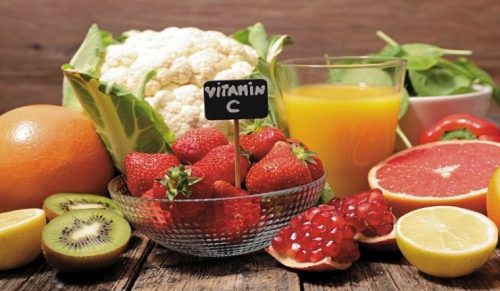 Vitamin C hỗ trợ hấp thu các khoáng chất khác